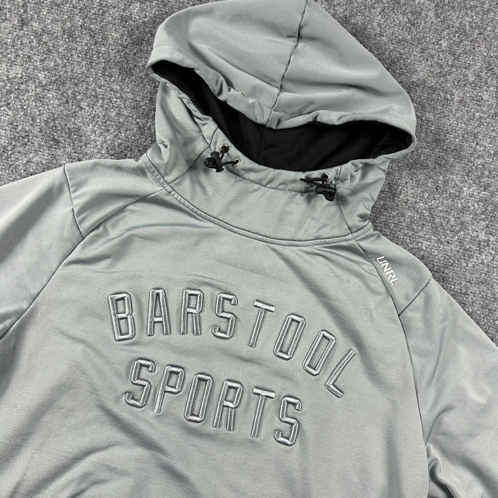 UNRL Barstool Sports Hoodie Mens Medium Gray Performance Athletic‎ Sweatshirt
